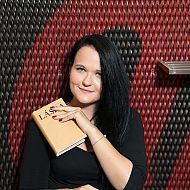 Anet Bartonkov - pokladn